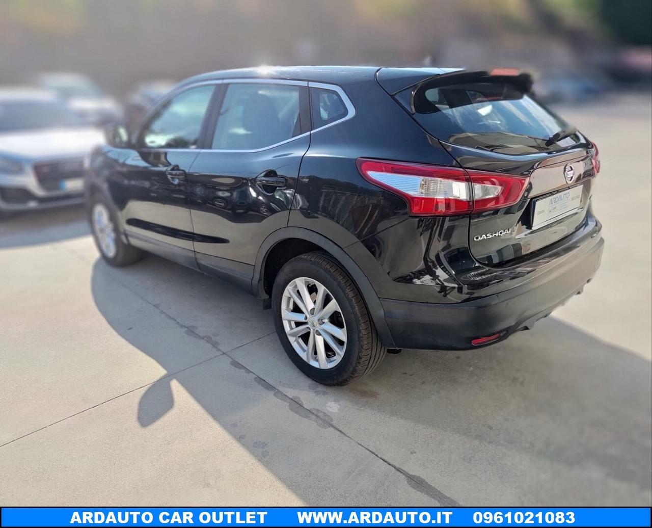 Nissan Qashqai 1.5 D Visia 115 cv