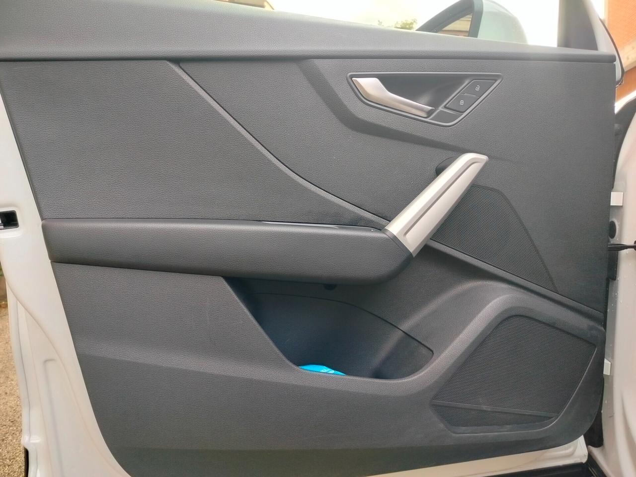 Audi Q2 35 TDI S tronic Business