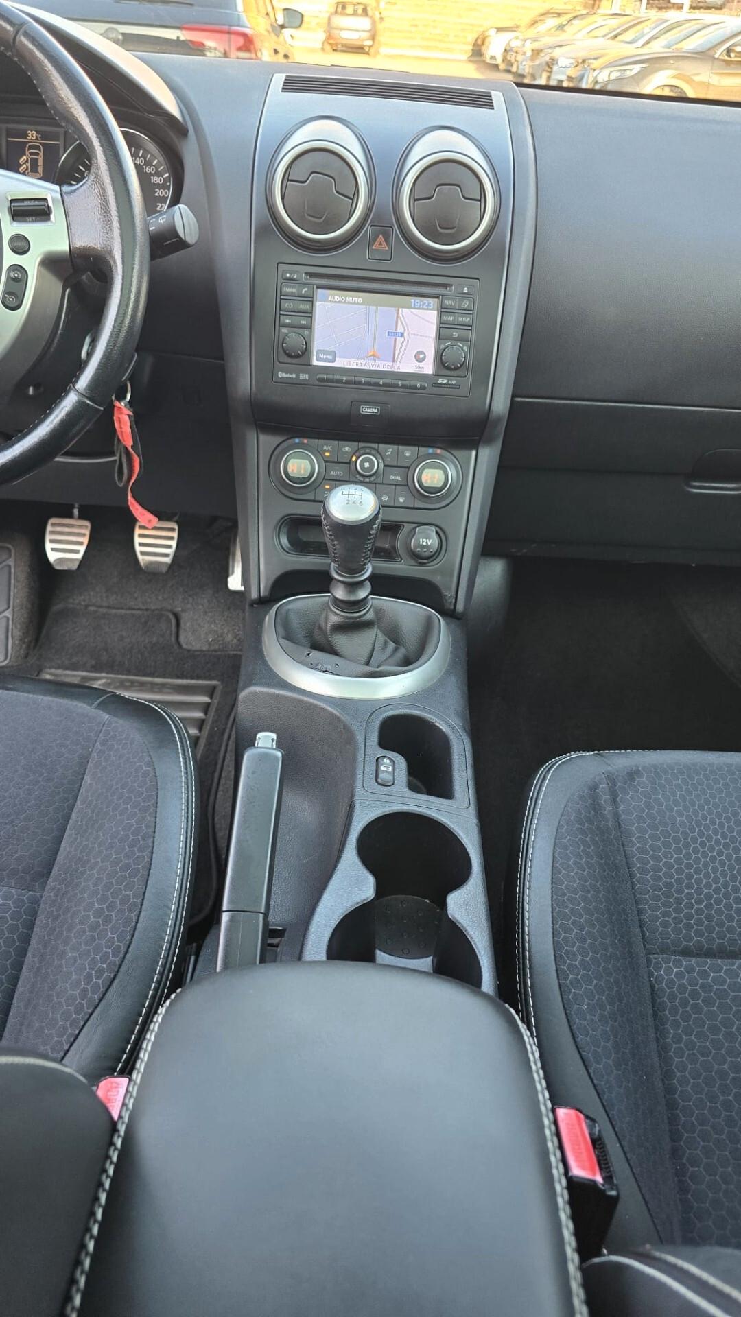 Nissan Qashqai 1.5 dCi DPF Tekna