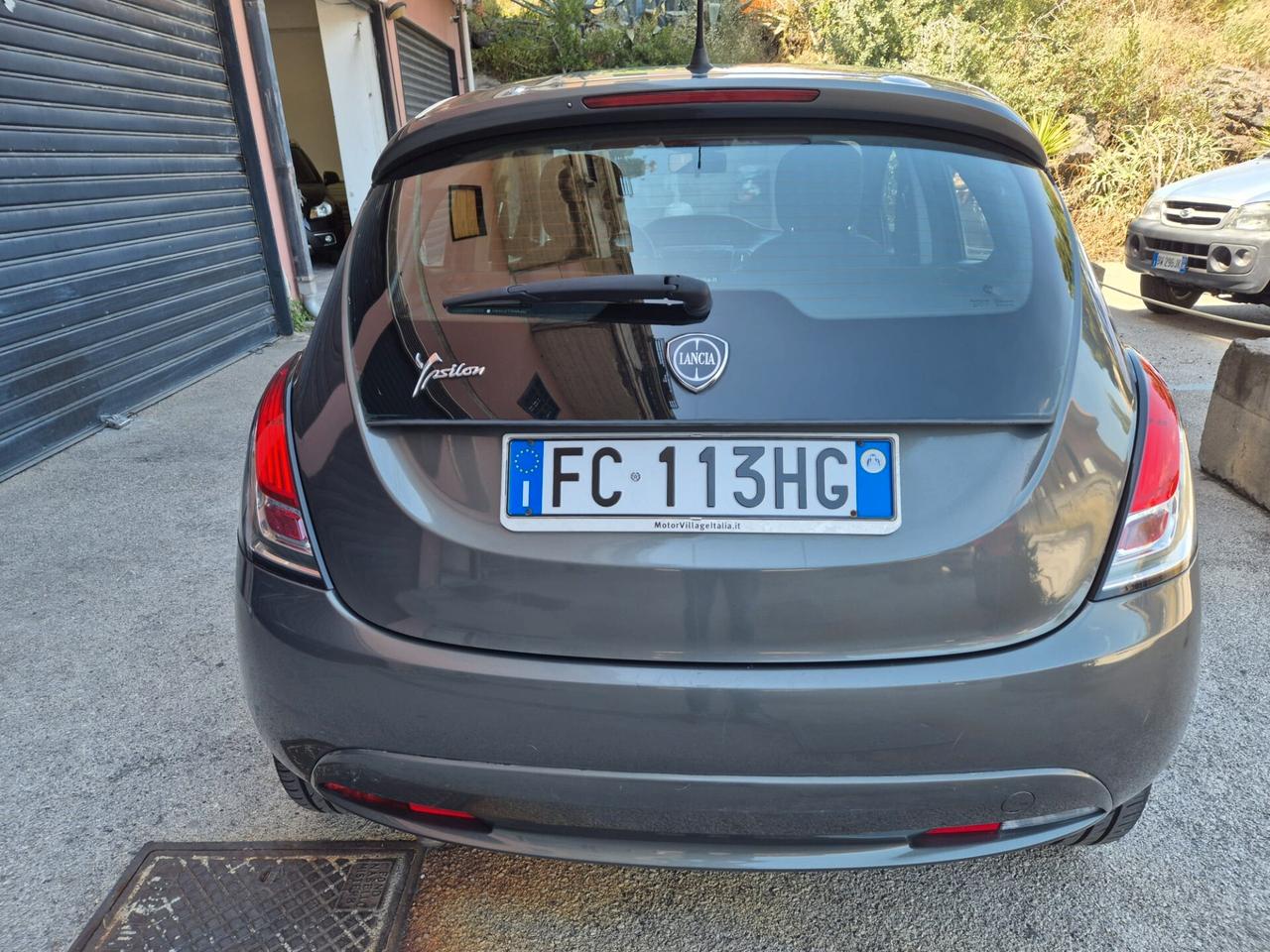 Lancia Ypsilon 1.3 MJT 95 CV 5 porte 2016