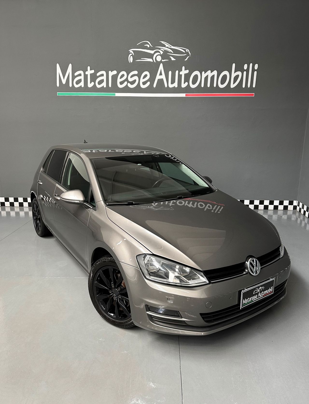 Volkswagen Golf 7 1.6TDI 105cv 5porte Navi Cruise Distribuzione Frizioni fatti