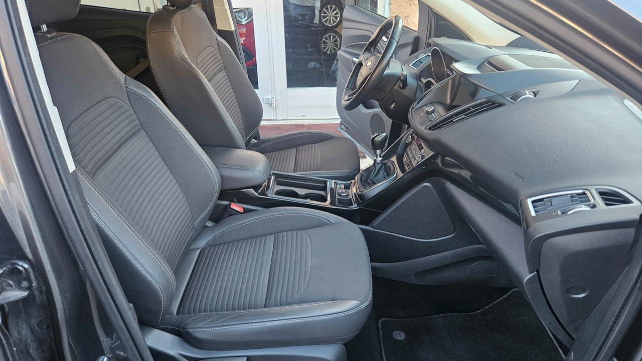 Ford Kuga 1.5 ecoboost Titanium CAMERA-NAVY-SED.RISC.