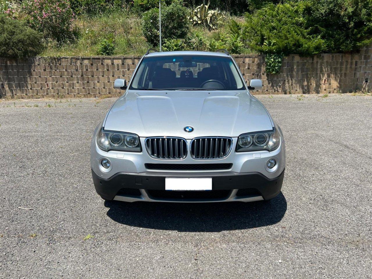 BMW X3 xdrive30i (3.0si) Futura