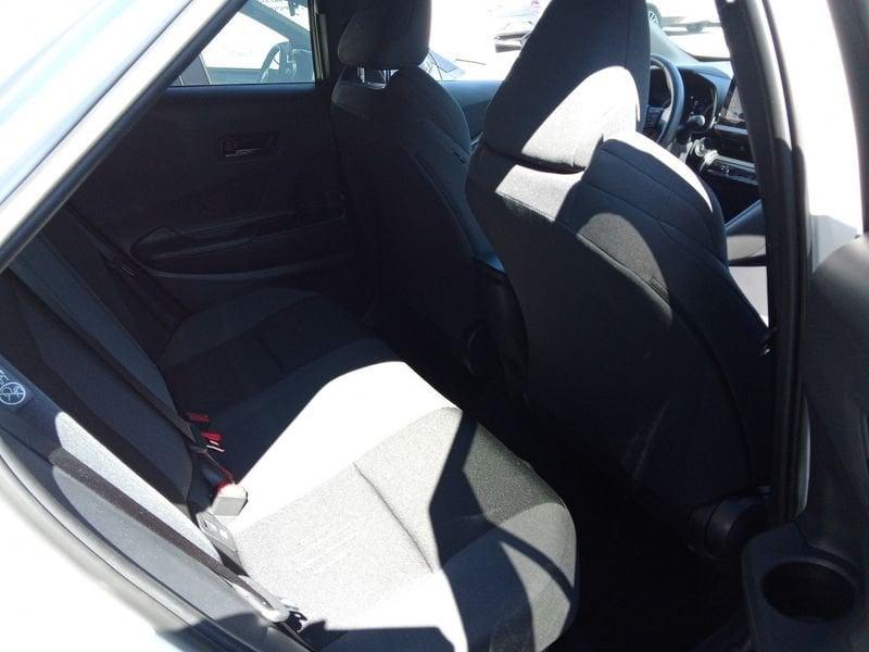 Toyota C-HR (2023-->) 2.0 HV Trend