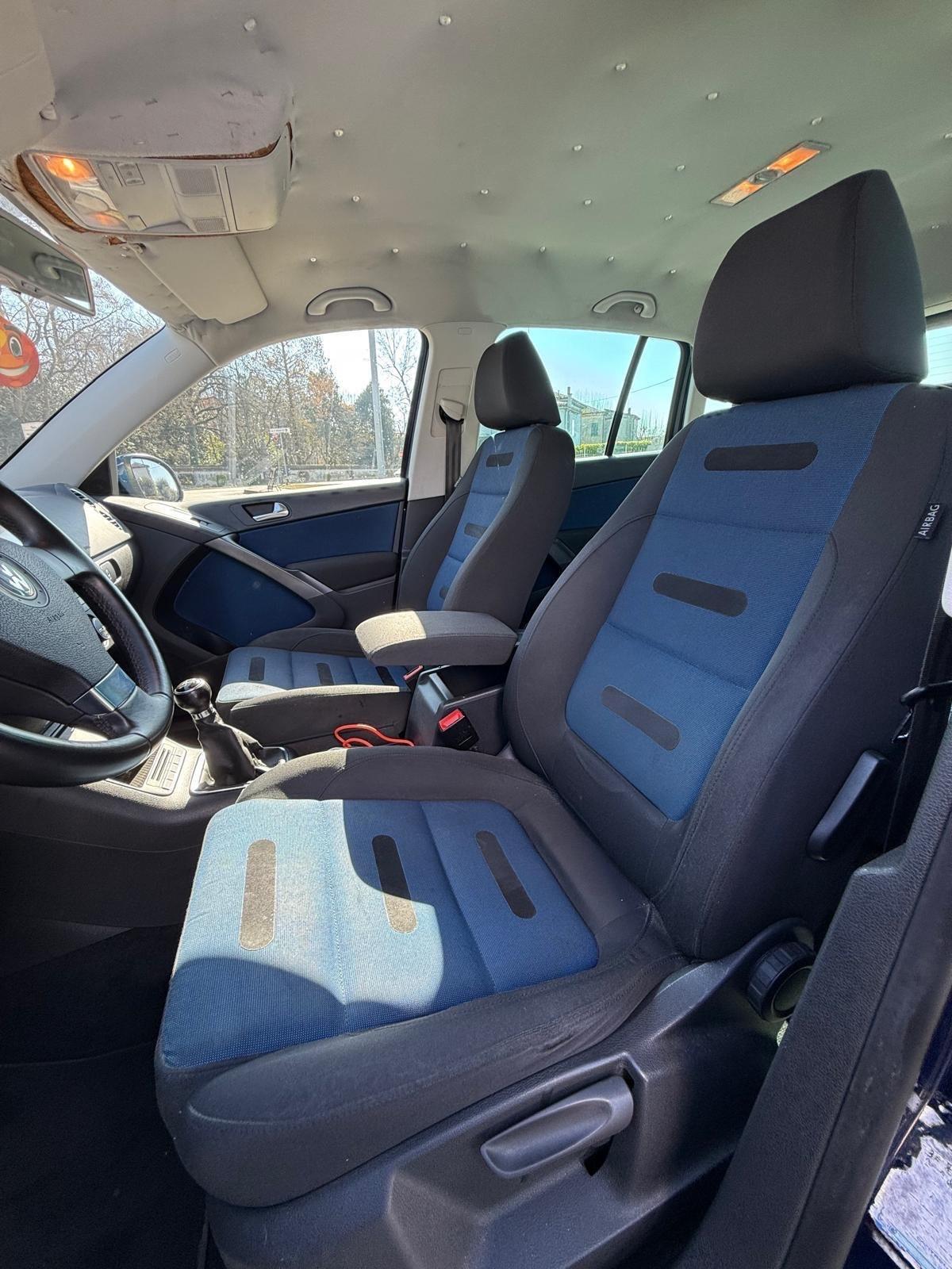 Volkswagen Tiguan 2.0 TDI DPF 4MOTION Sport GANGIO TRAINO
