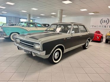Opel Rekord 1.9 C Lusso Automatic/Clima