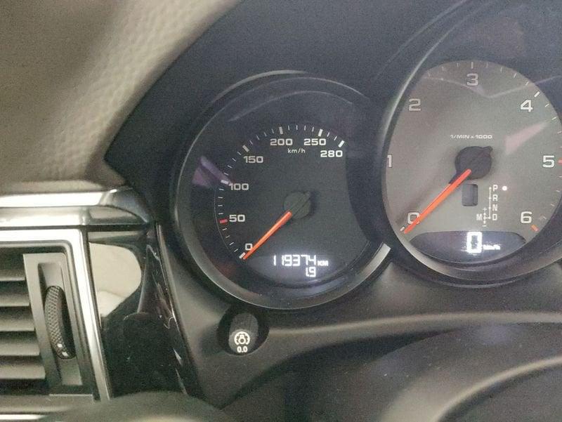 Porsche Macan 3.0d S 250cv pdk my16