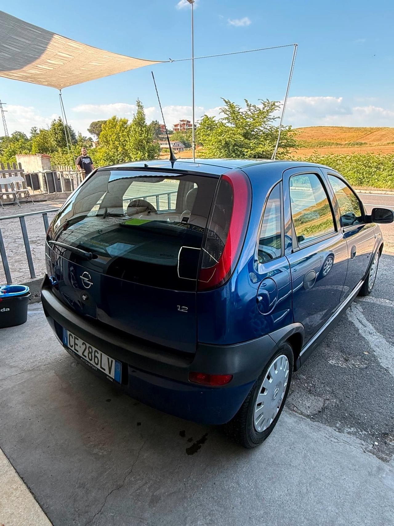 Opel Corsa 1.2i 16V 5 porte ASI