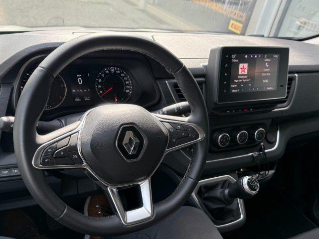 RENAULT Trafic BluedCi 150CV PC-TN Equilibre 9 POSTI 3.300 KILOME