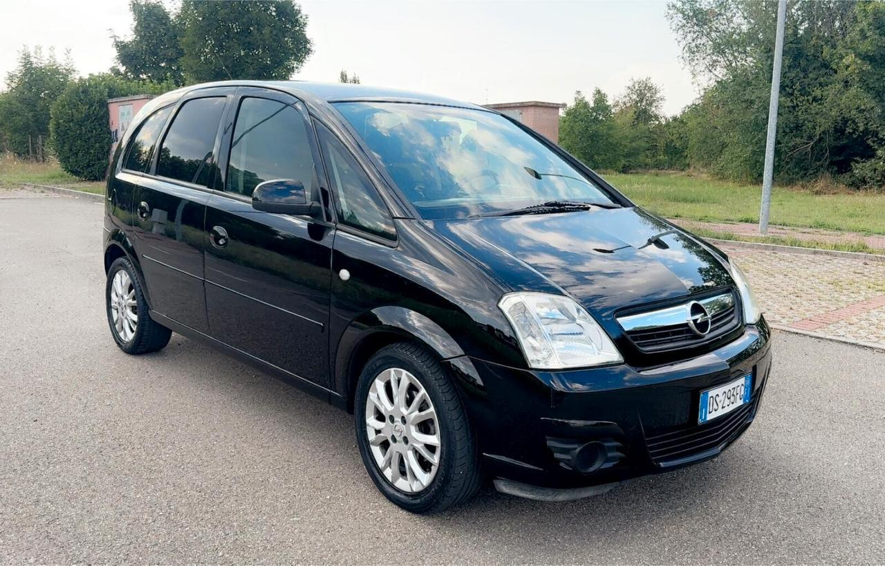 Opel Meriva 1.4 16V Cosmo