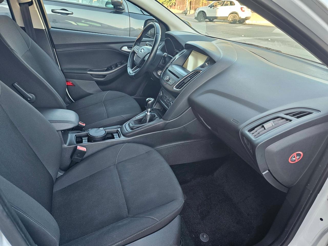 FORD FOCUS 1.5 TDCI 120CV BUSINESS FULL OPTIONAL