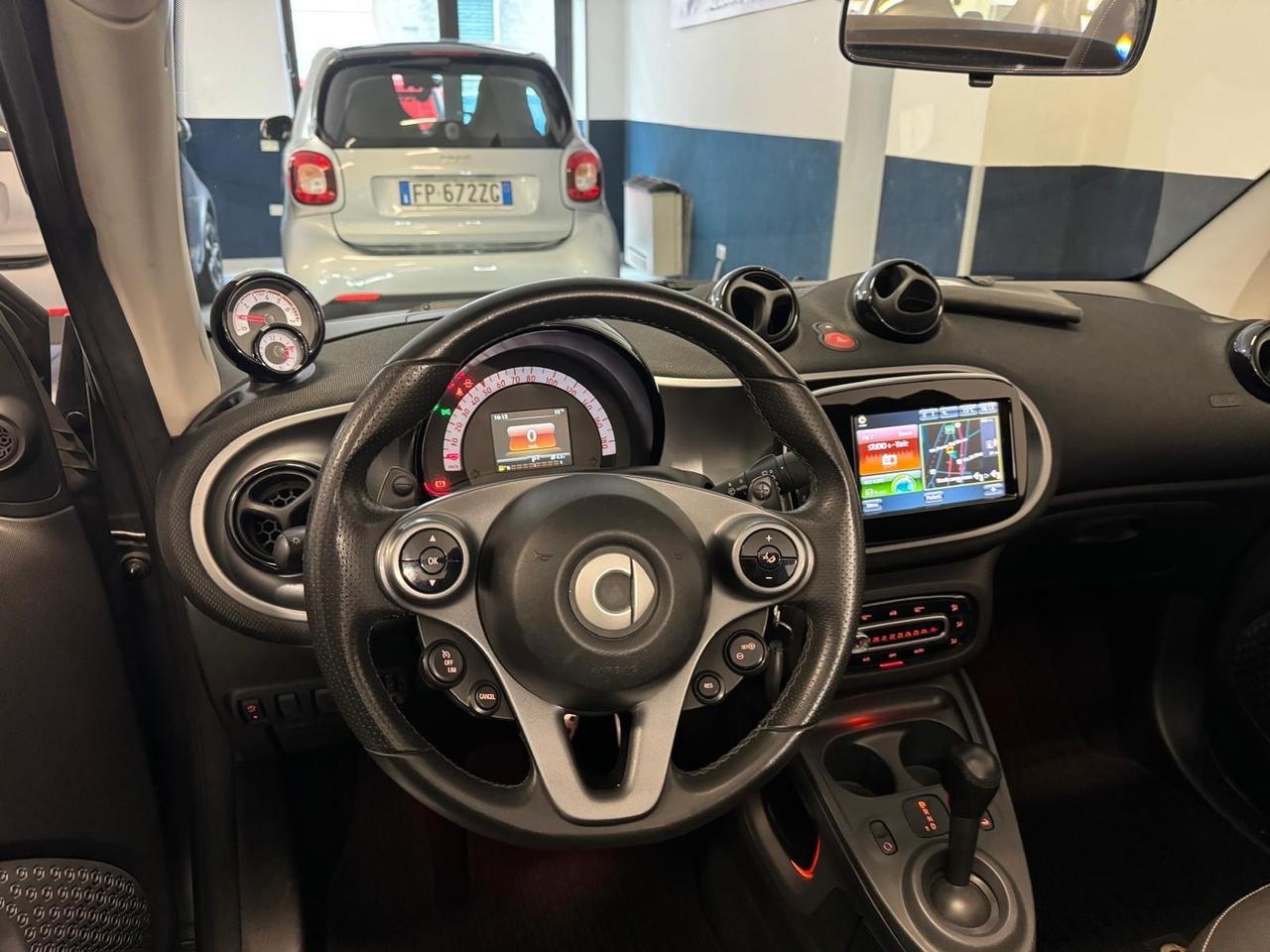 Smart ForTwo Urbanrunner brabus 90cv CABRIO