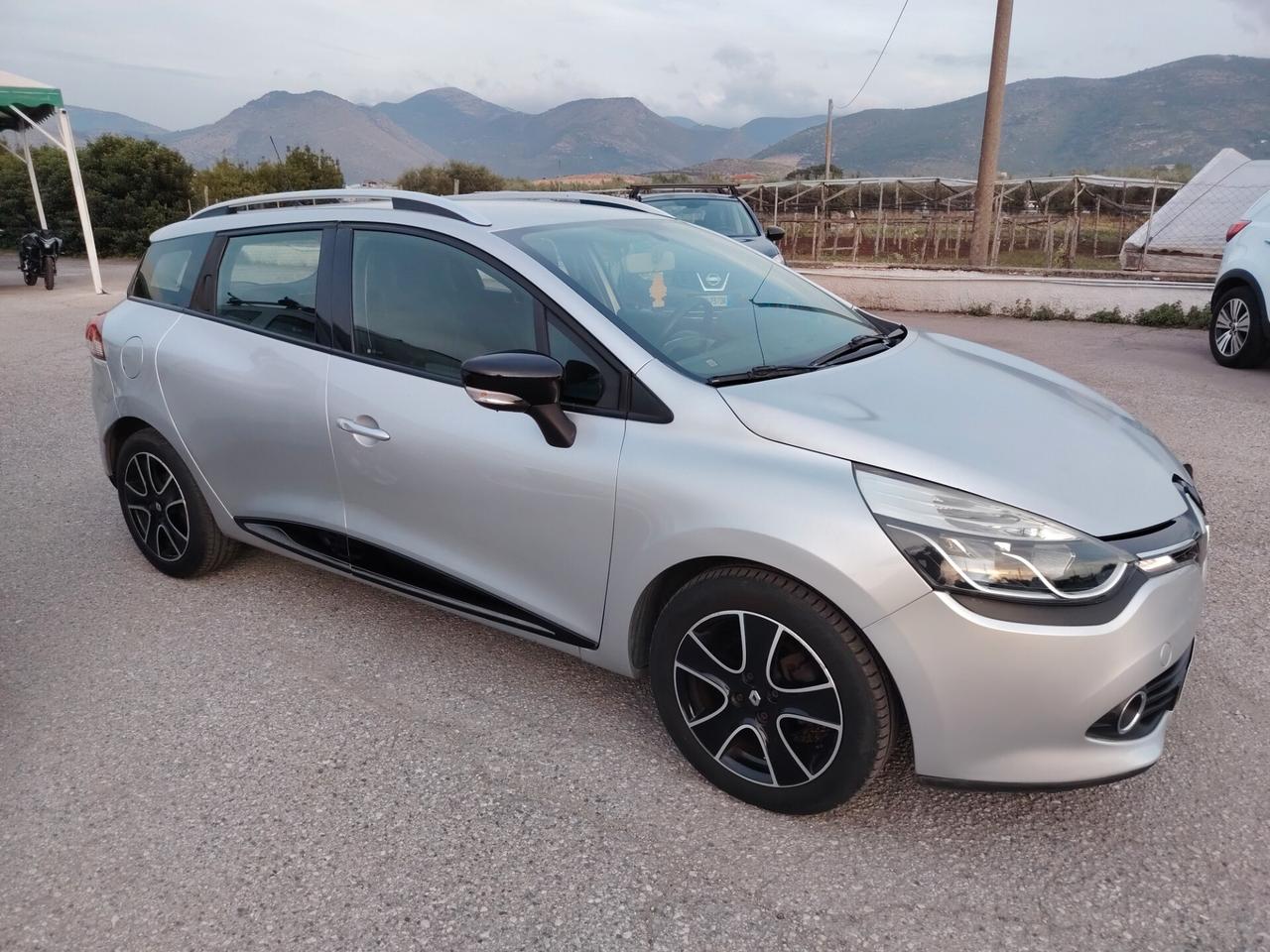 Renault Clio Sporter 1.2 75CV Live