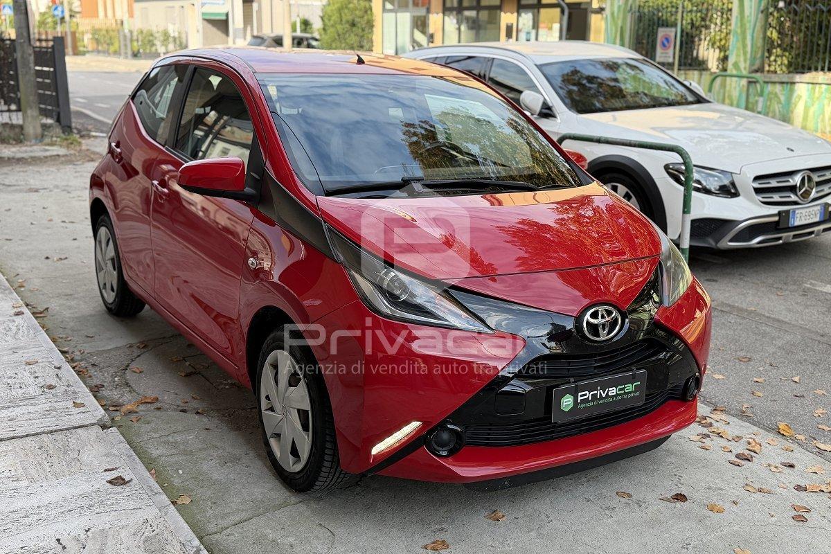 TOYOTA Aygo 1.0 VVT-i 69 CV 5 porte x-wave