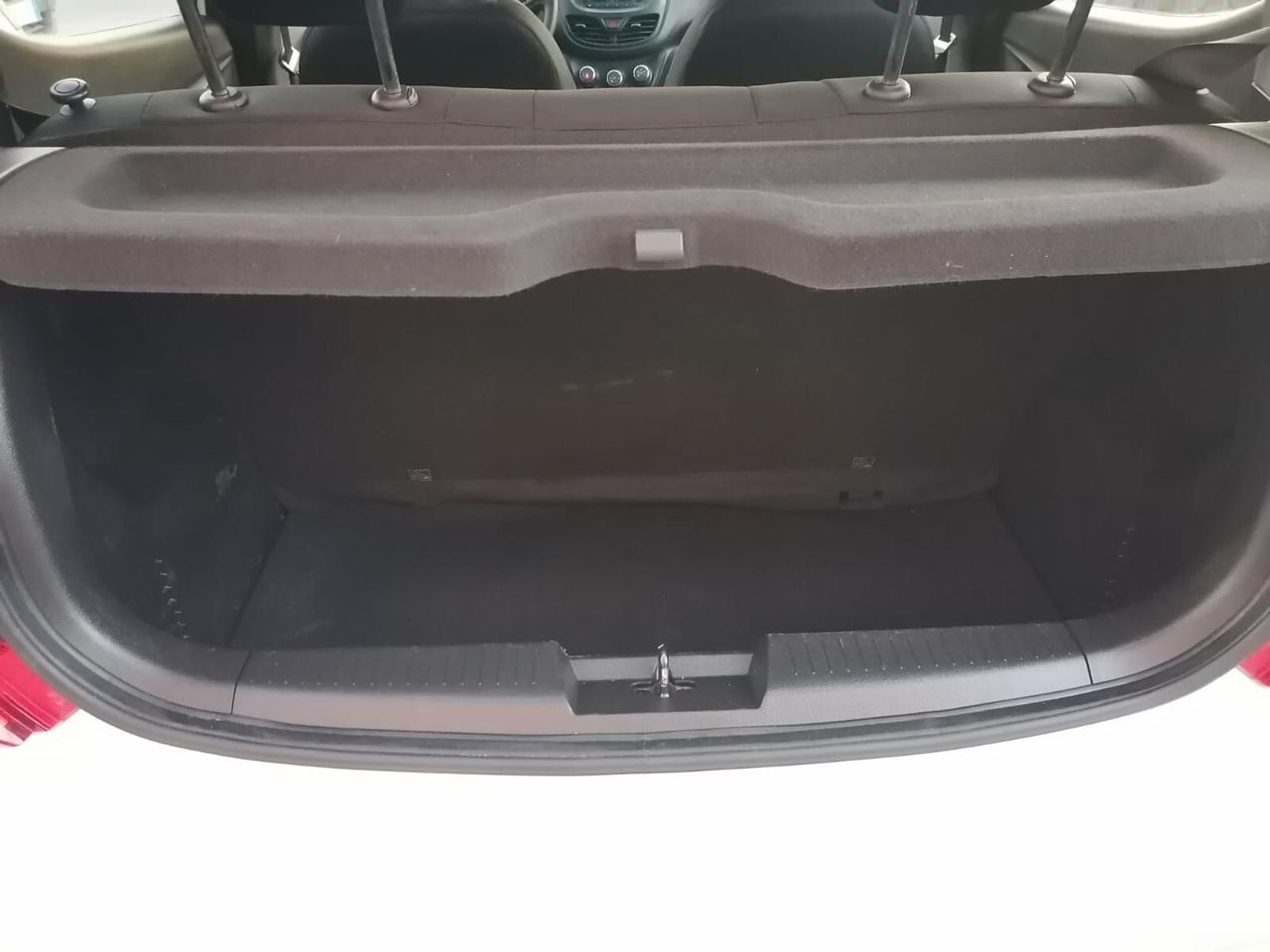 Opel Karl 1.0 benzina – 5 porte - 2017