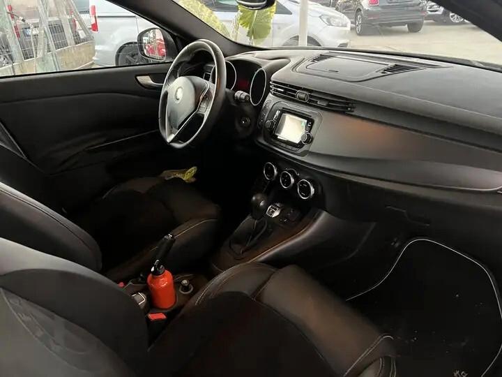 Alfa Romeo Giulietta 1750 Turbo TCT Quadrifoglio Verde