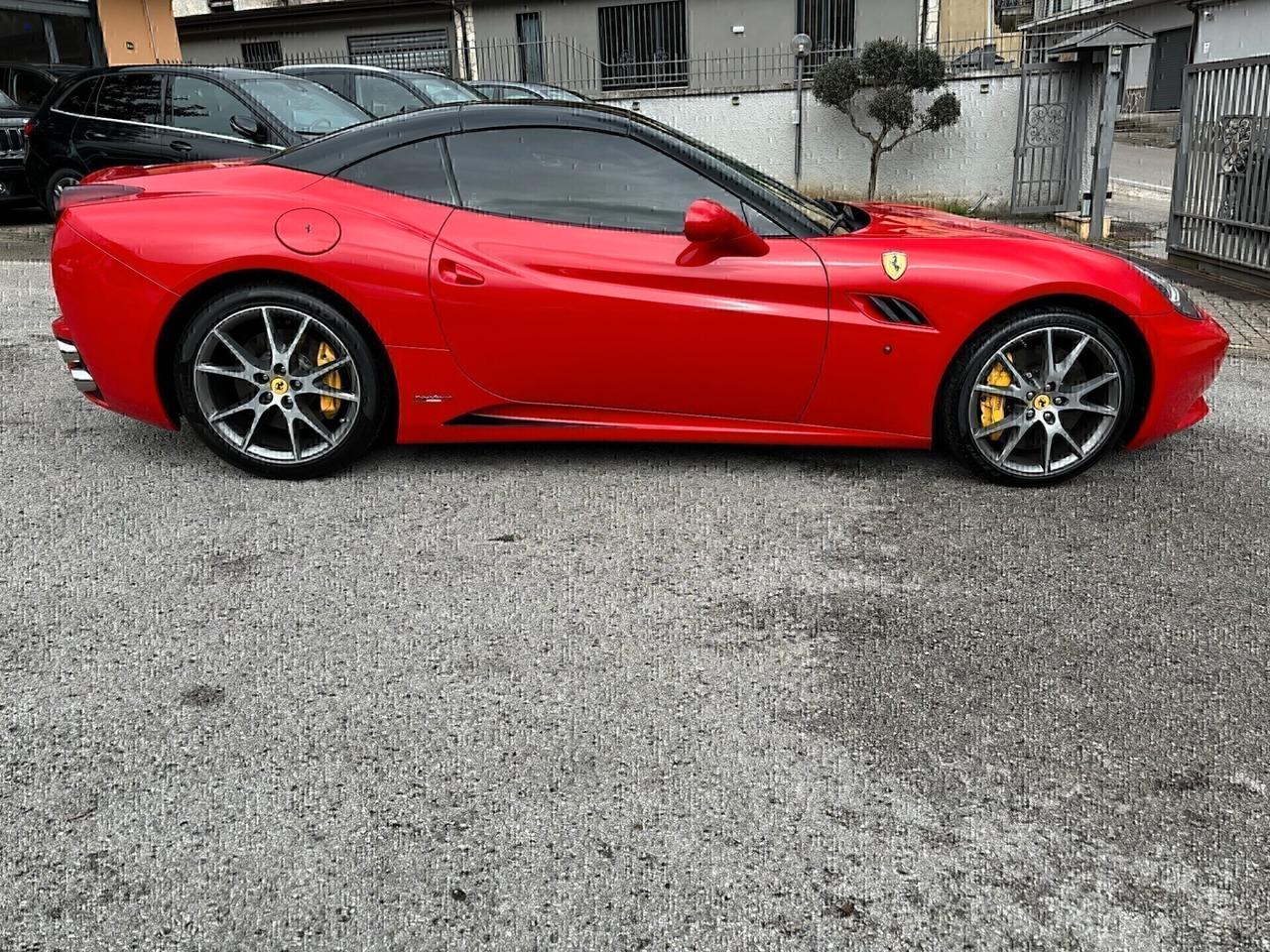 Ferrari California DCT 4.3 V8 460 CV