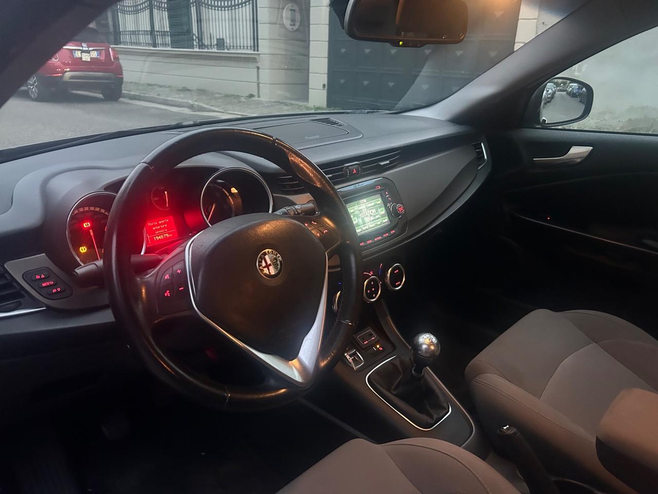 Alfa Romeo Giulietta 1.6 JTDm-2 120 CV Exclusive