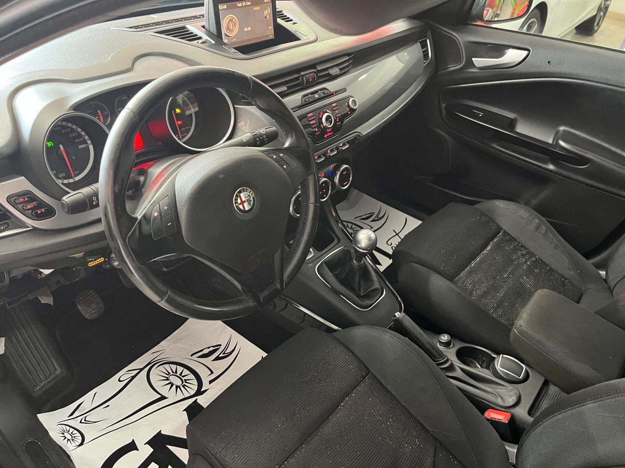 Alfa Romeo Giulietta 1.6 JTDm-2 105 CV Distinctive