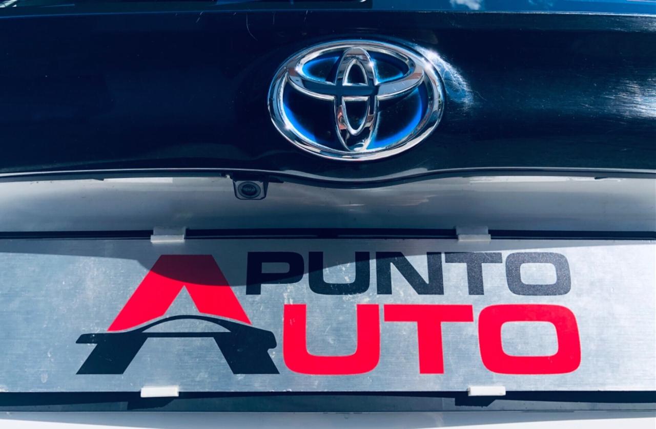 Toyota Yaris 1.5 Hybrid Business TELECAMERA