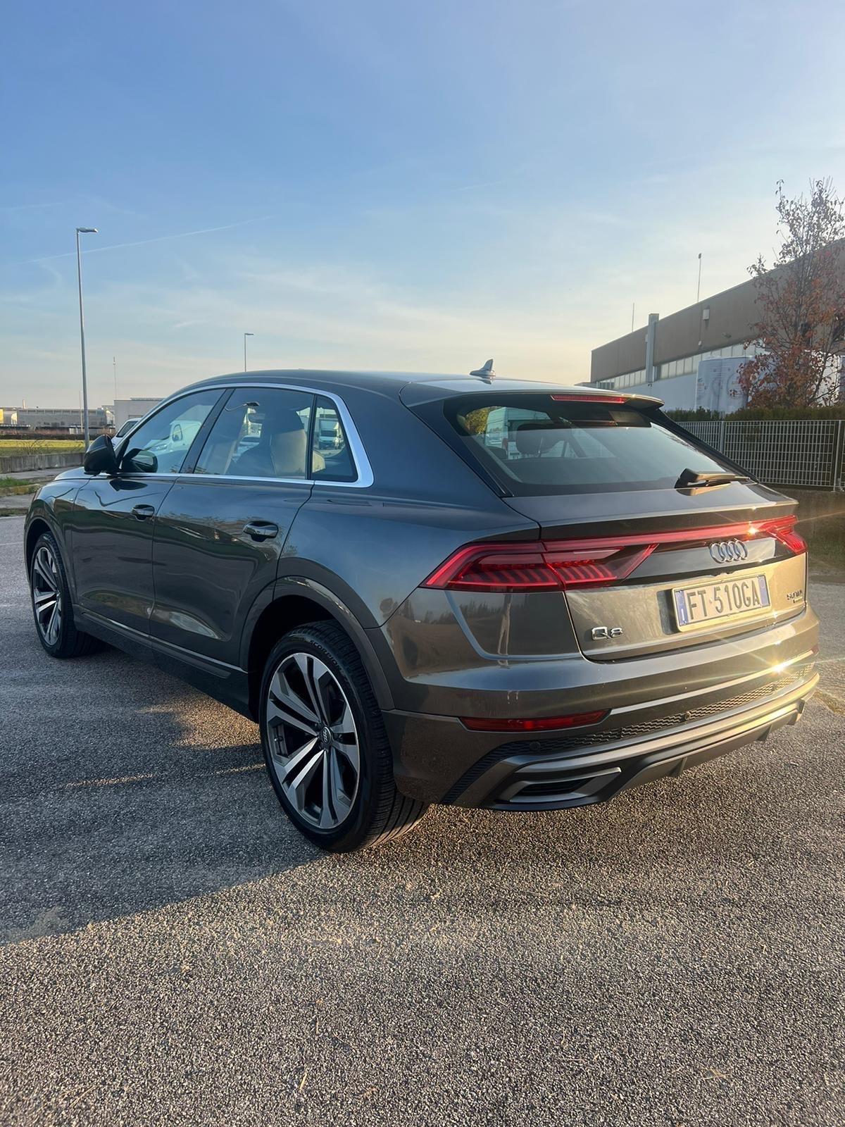 Audi Q8 50 TDI 286 CV quattro tiptronic Sport