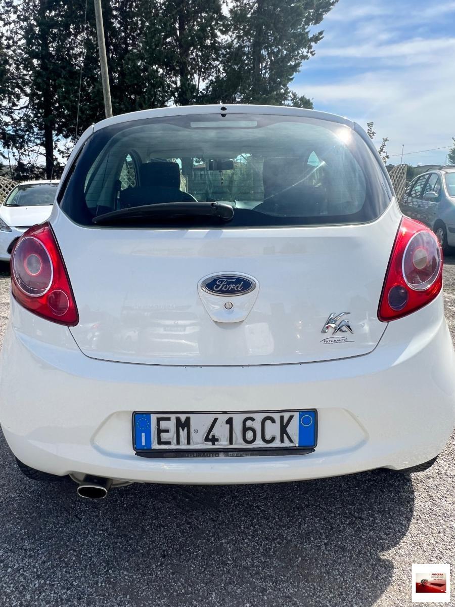 FORD - Ka - + 1.2 8V 69 CV Titanium