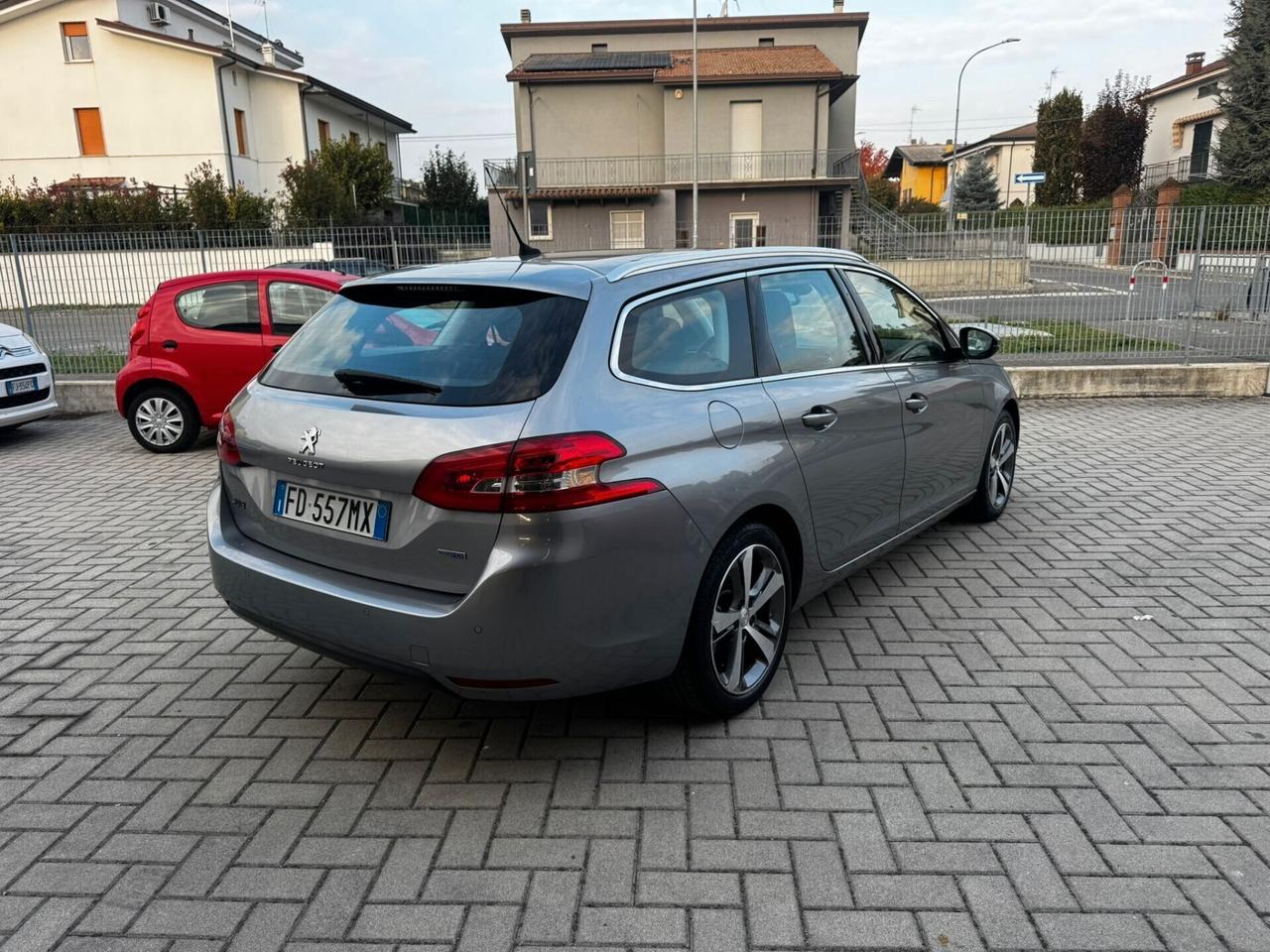 Peugeot 308 BlueHDi 120 S&S EAT6 GT Line