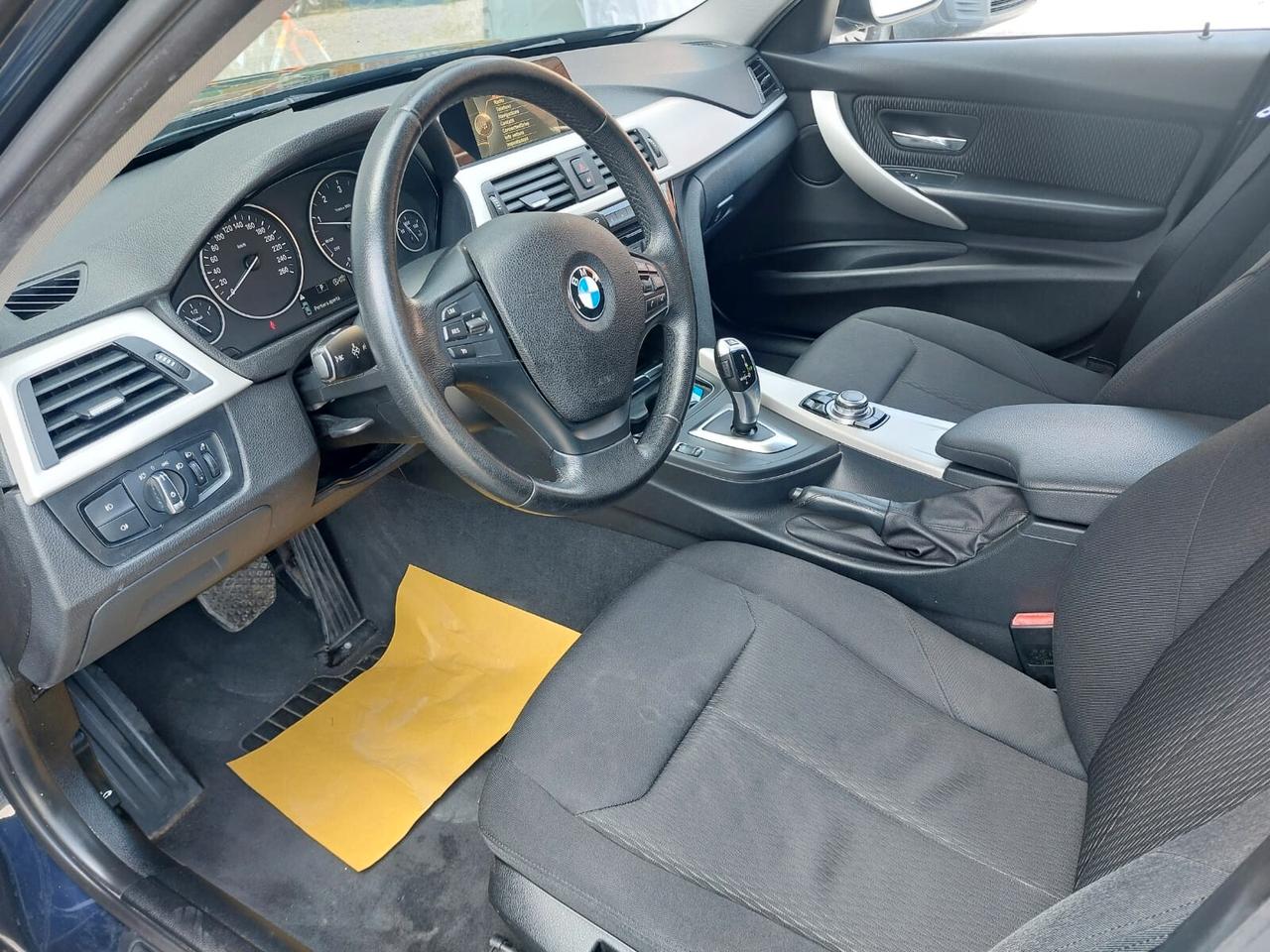 Bmw 318 318d Touring AUTOMATICOA BUSINESS TENUTA PERFETTAMENTE