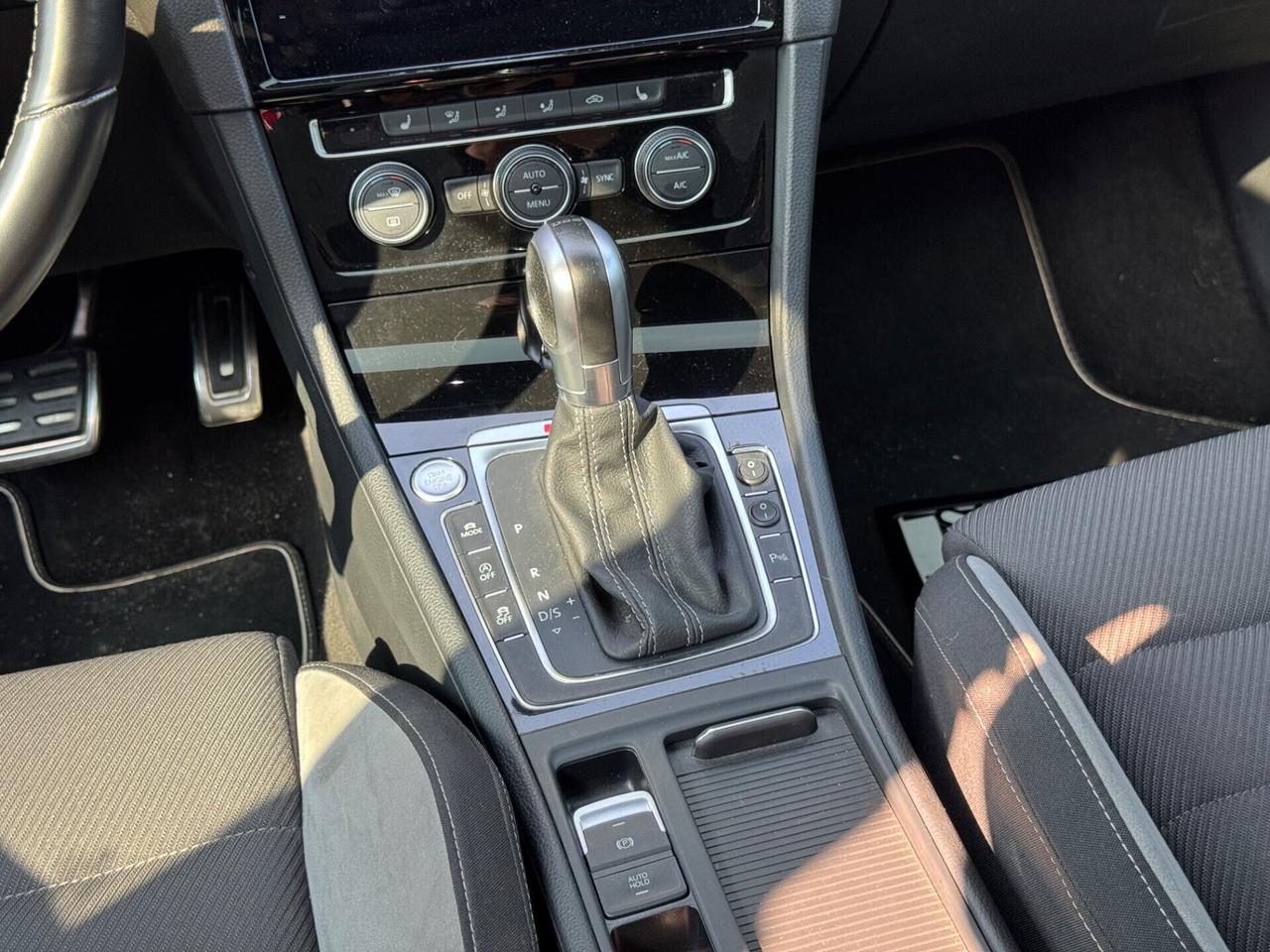 Volkswagen Golf R 2.0 DSG 5p.