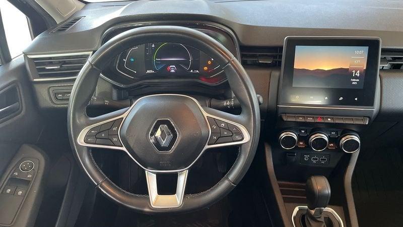 Renault Clio 1.6 E-Tech hybrid Zen 140cv auto my21