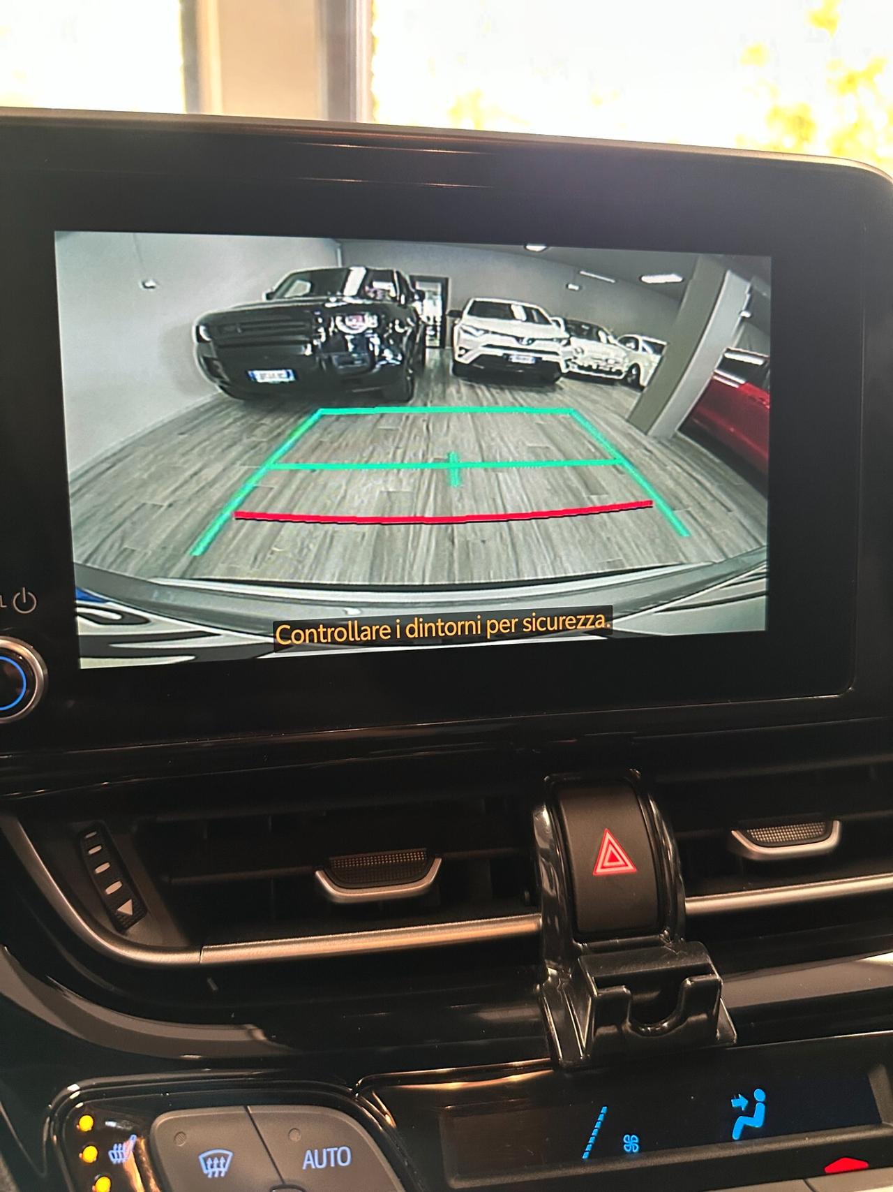 Toyota C-HR 2.0 Hybrid E-CVT Morebusiness