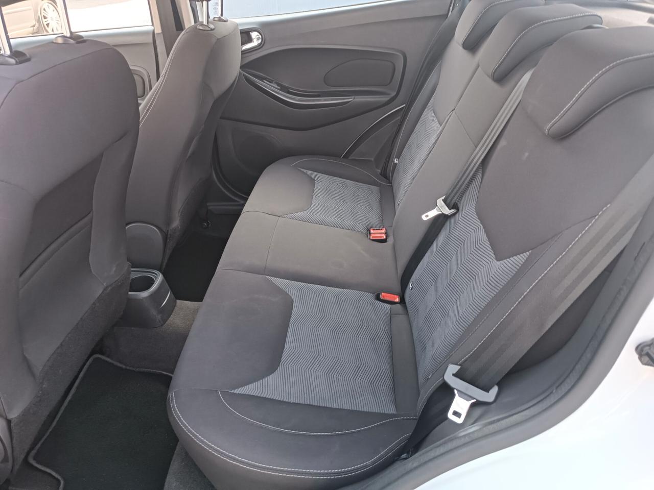 Ford Ka 1.2 Ti-VCT 85CV Black & White -----KM 86000-------