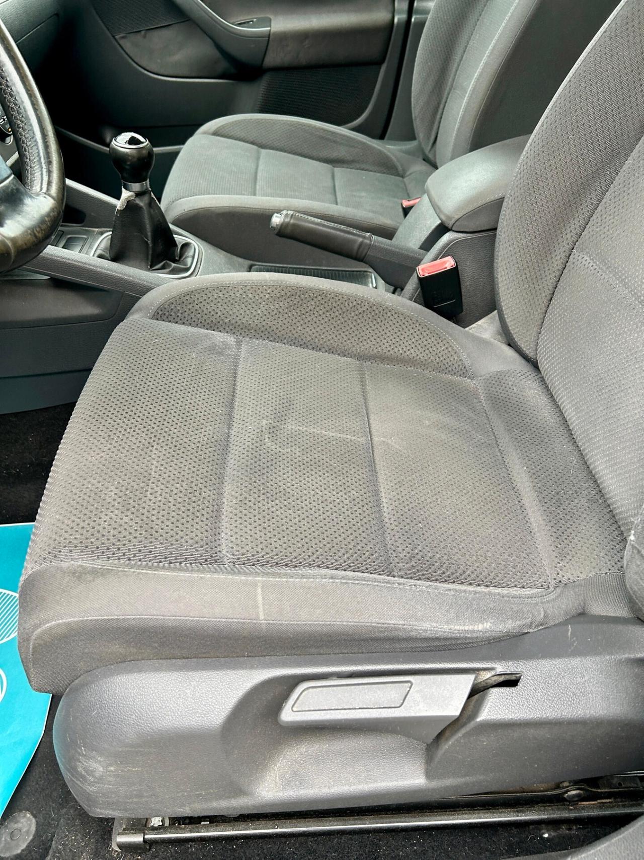 Volkswagen Golf 1.6 5p. Comfortline BiFuel G - ok neopatentato