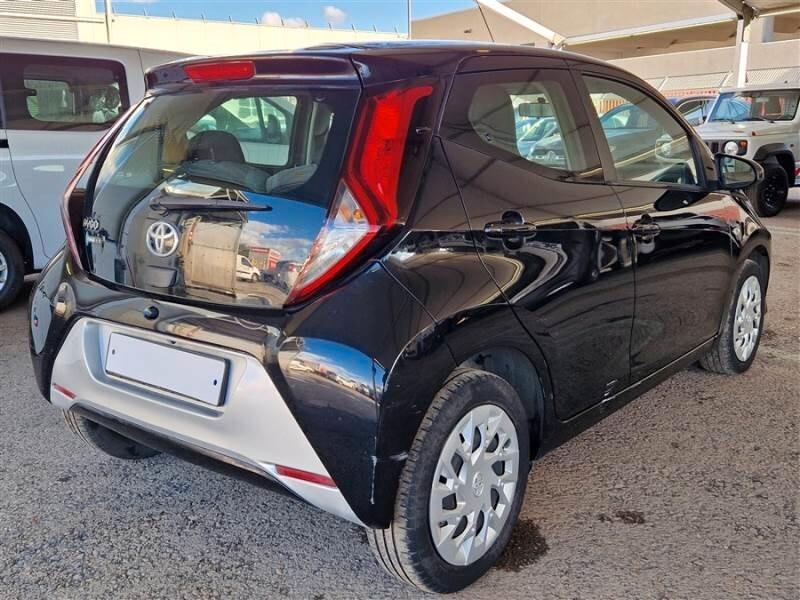 Toyota Aygo Connect 1.0 VVT-i 72CV 5 porte x-business MMT