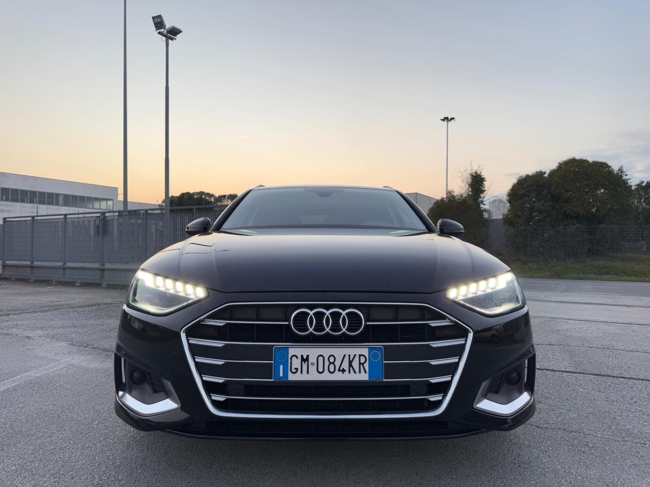 AUDI A4 2.0 Advanced S-Tronic - Virtual Matrix 18