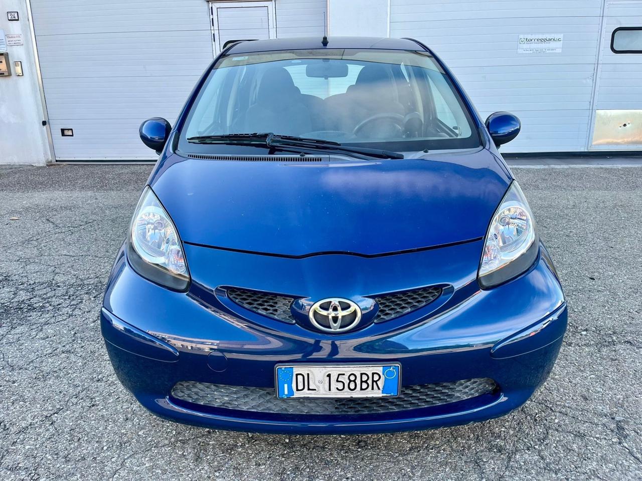 Toyota Aygo 1.0benz 2007 108.000km cambio robotizzato