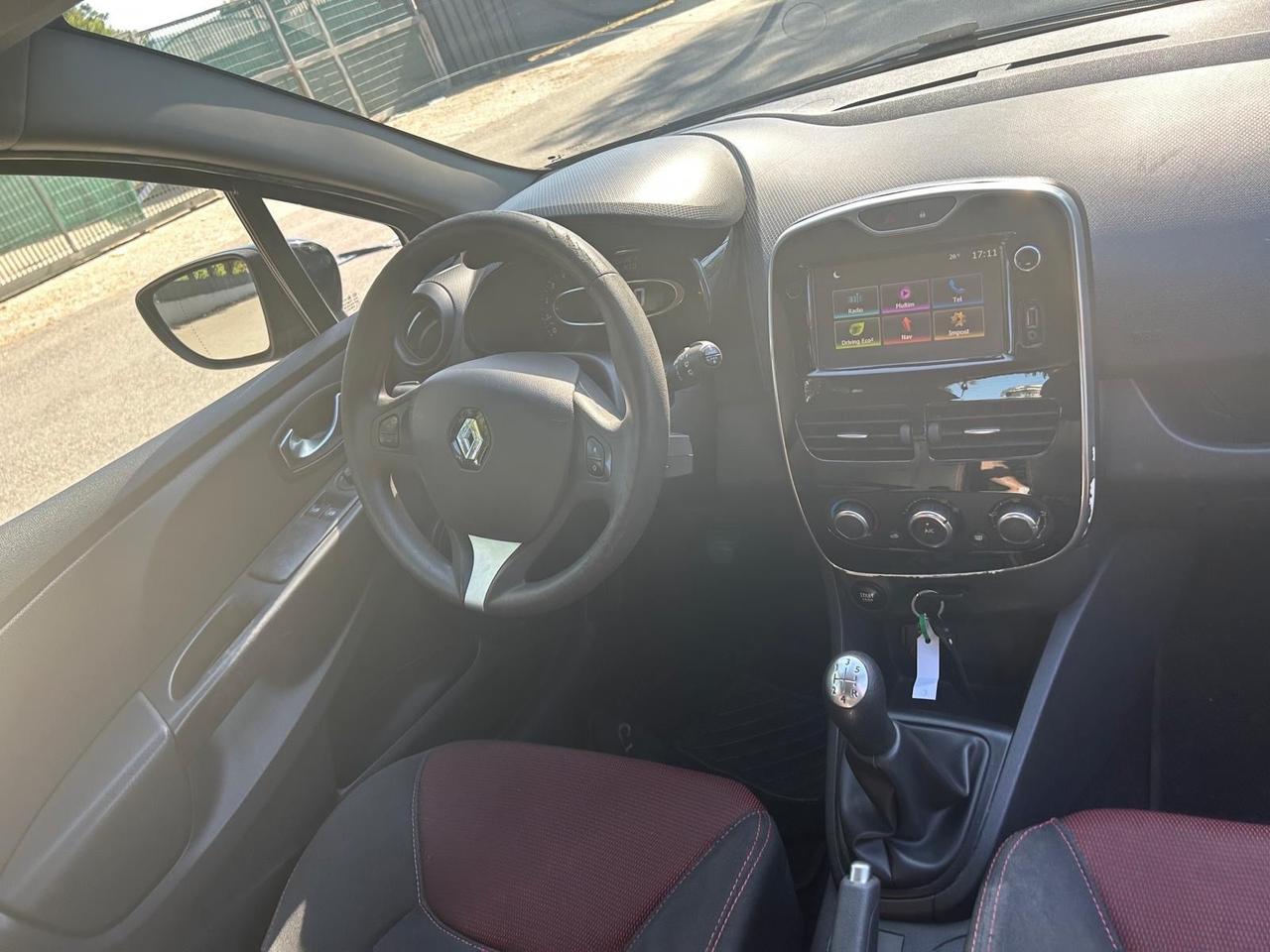 Renault Clio dCi 8V 75 CV Start&Stop 5 porte Energy Duel
