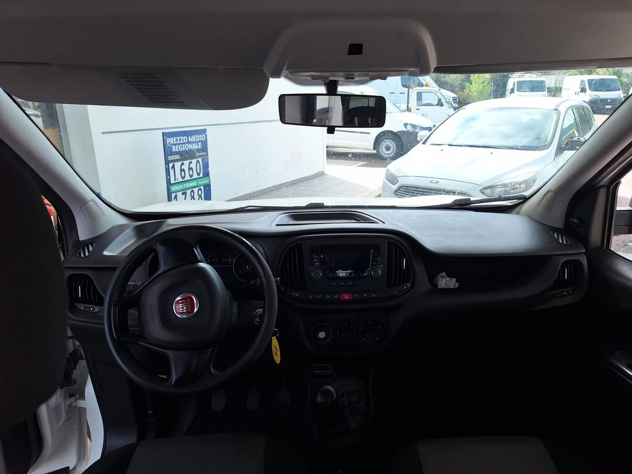 FIAT DOBLO' COMBI 5POSTI