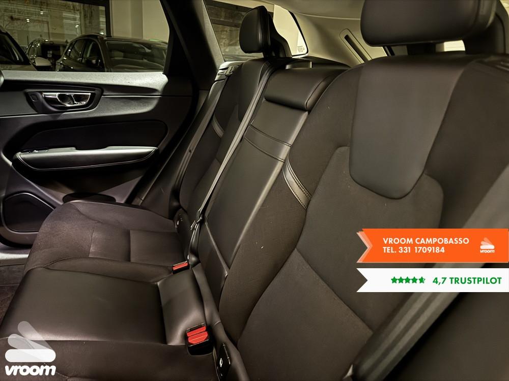 VOLVO XC60 (2017-->) XC60 B4 (d) Geartronic Ins...