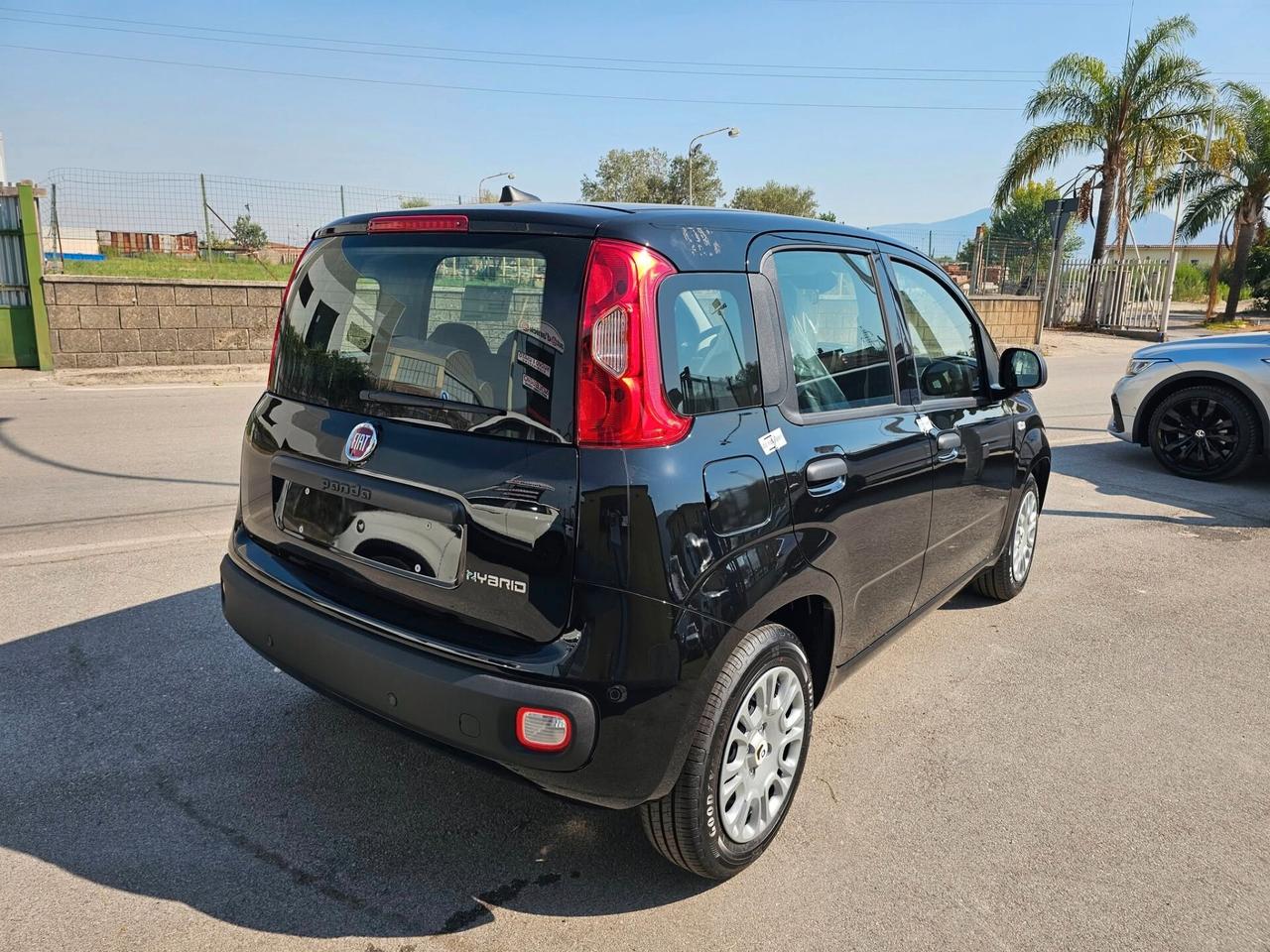 Fiat Panda 1.0 Hybrid KM 0 Senza Obbligo di Finanziamento