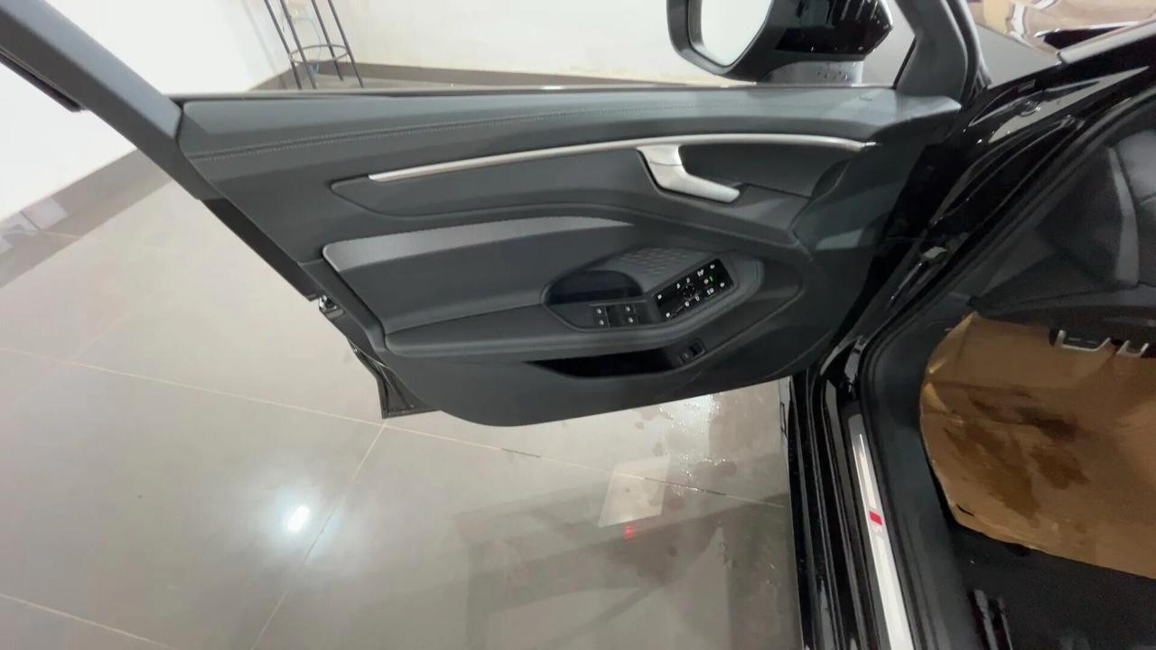 Audi A6 Avant 40 2.0 TDI quattro ultra S tronic s line edition