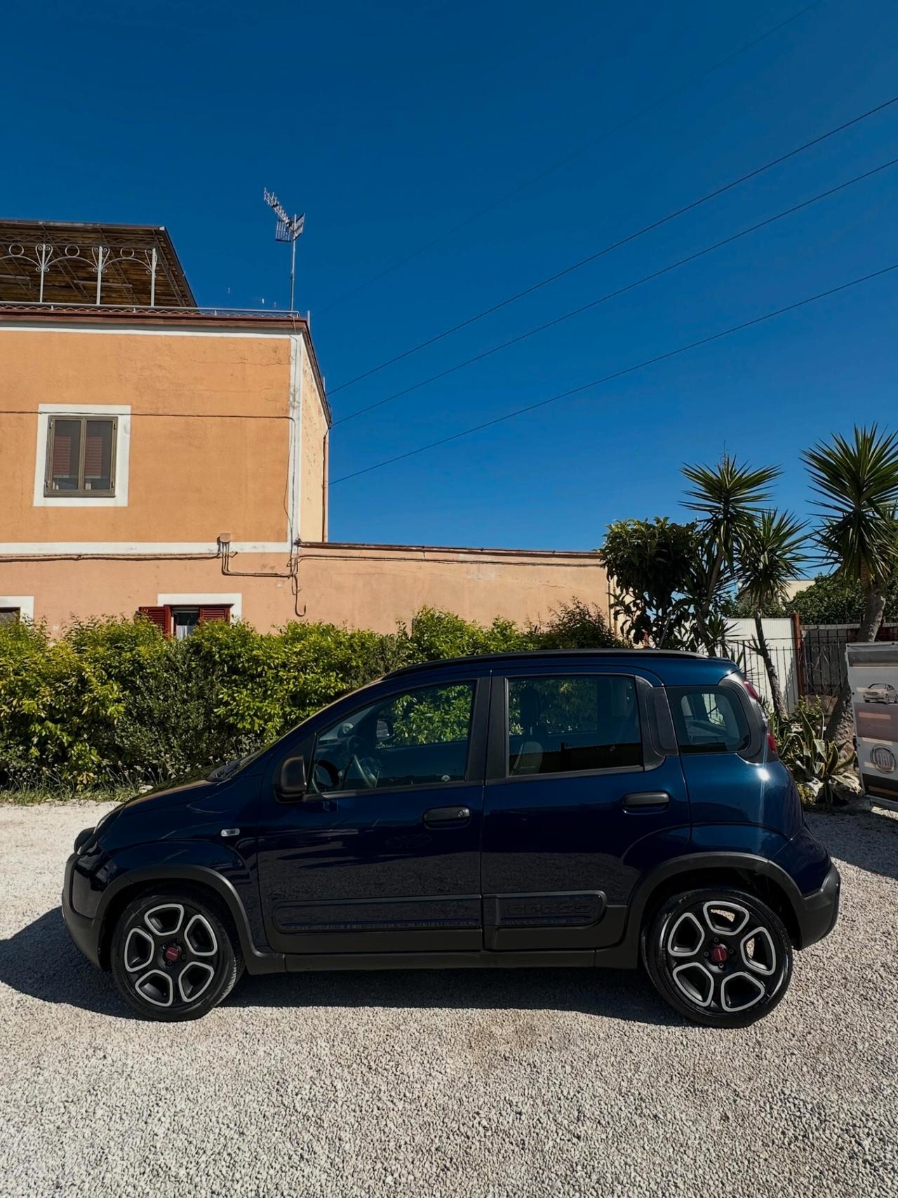 Fiat Panda 1.0 FireFly S&S Hybrid Sport