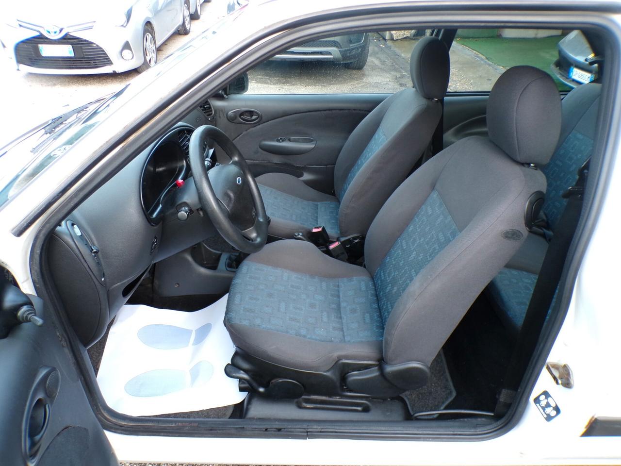 Ford Fiesta 1.2i 16V