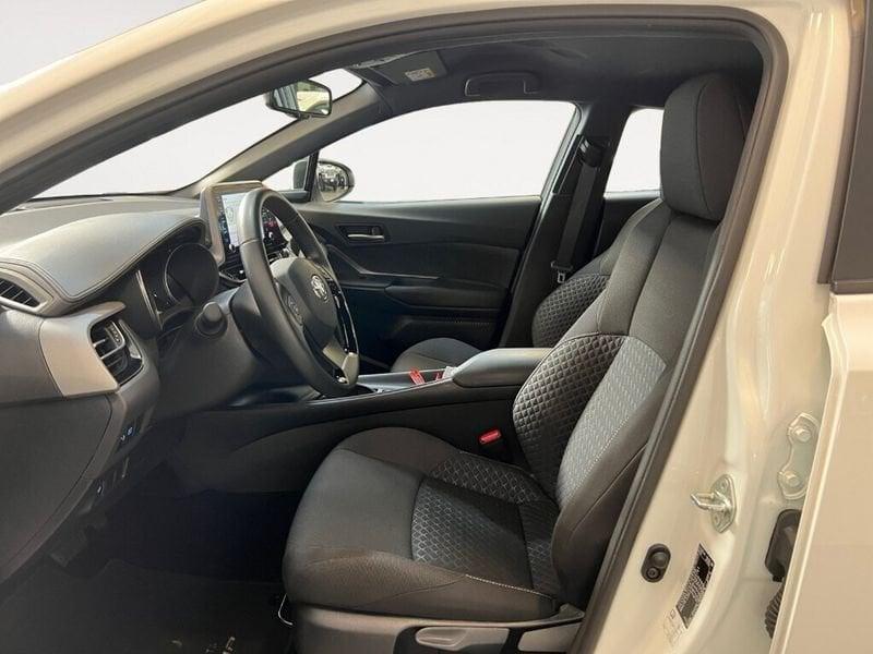 Toyota C-HR (2016-2023) 1.8 Hybrid E-CVT Active