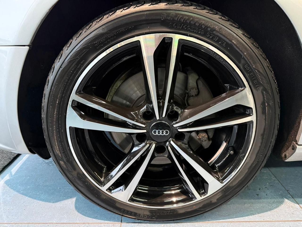 Audi A4 2.7 V6 TDI F.AP. mult. Advanced