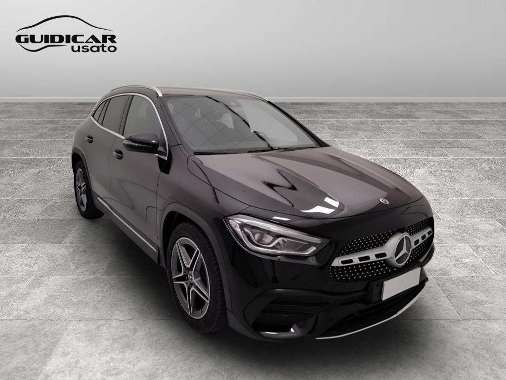 Mercedes-Benz GLA-H247 2020 - GLA 180 d Premium auto