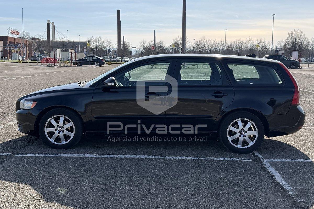 VOLVO V50 D2 POLAR