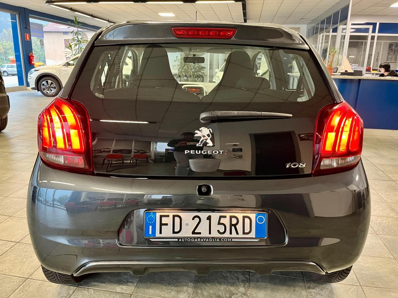 Peugeot 108 VTi 5 porte Active-NEOPATENTATI-