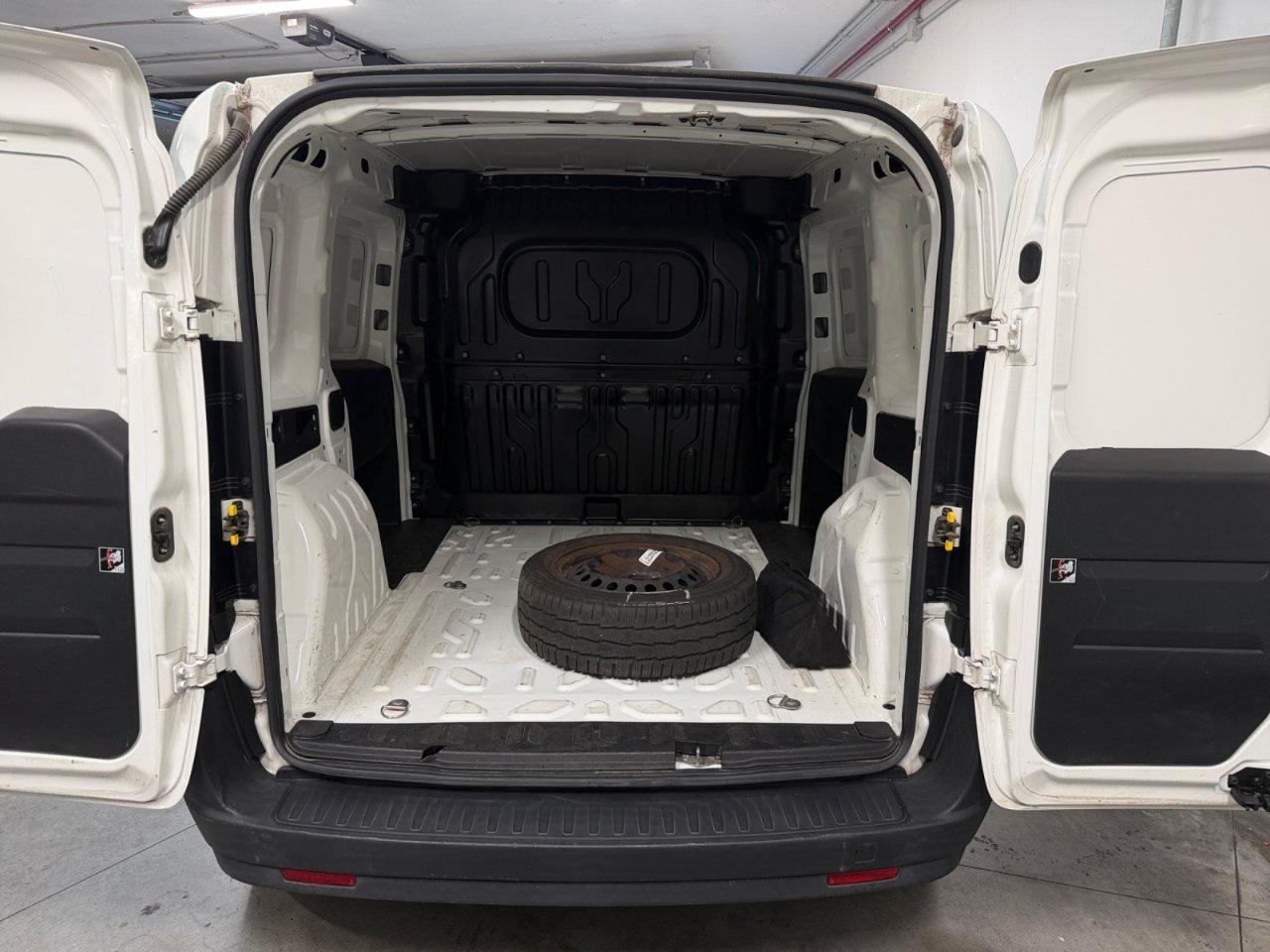 FIAT Doblo cargo 1.4 95cv E6 F.L.