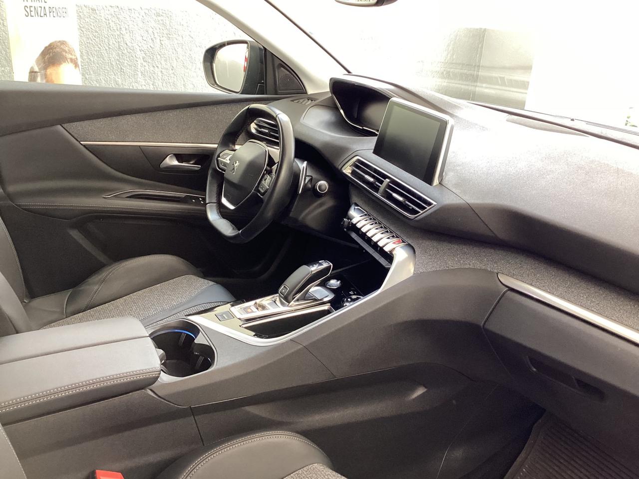 Peugeot 3008 BlueHDi 130 S&S Allure